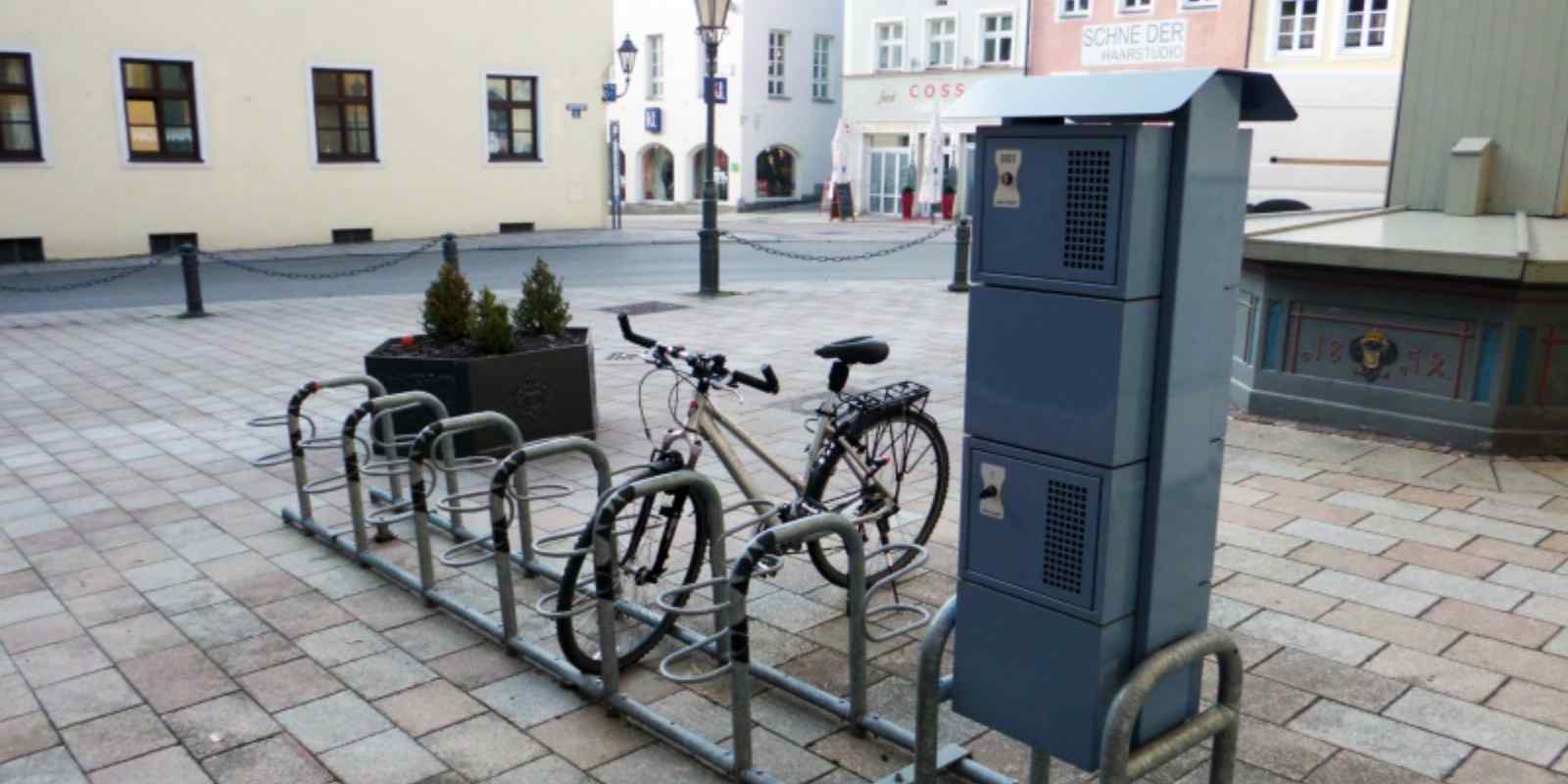 Schließfachanlage BETA-SAFE integrieren Schließfachanlage BETA-SAFE integrieren