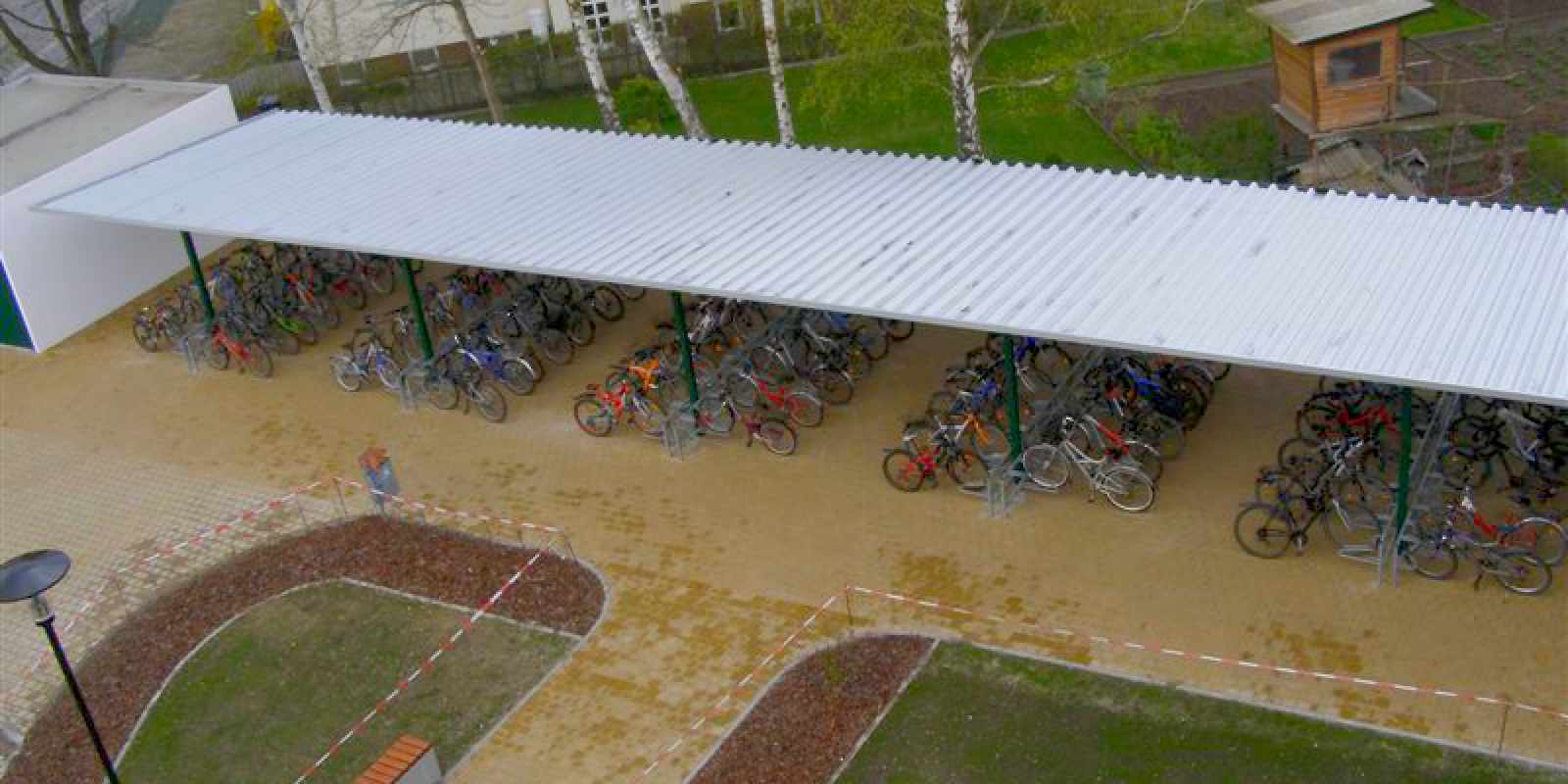 Freiflaechenueberdachung MAXDA Preis/Leistung Freiflaechenueberdachung MAXDA Preis/Leistung