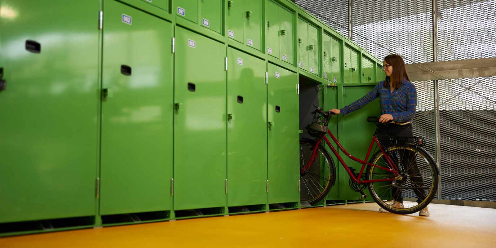 Radstation/Fahrradparkhaus: Ausstattung | Vielseitige Fahrradboxen