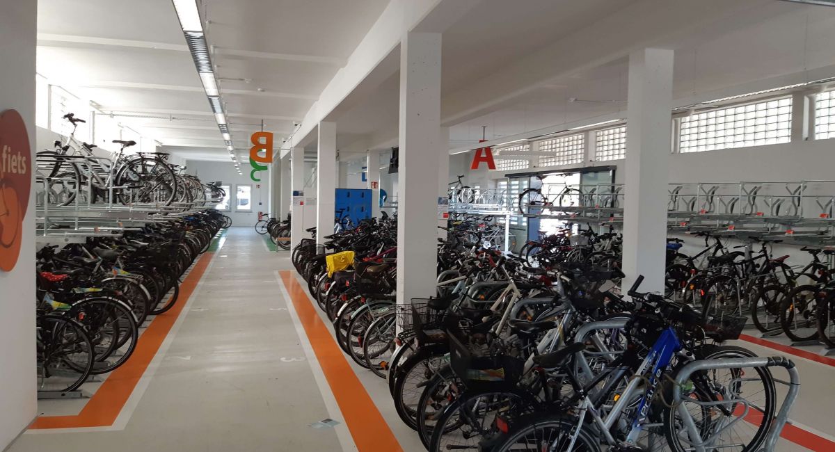 Fahrradparkhaus Tübingen