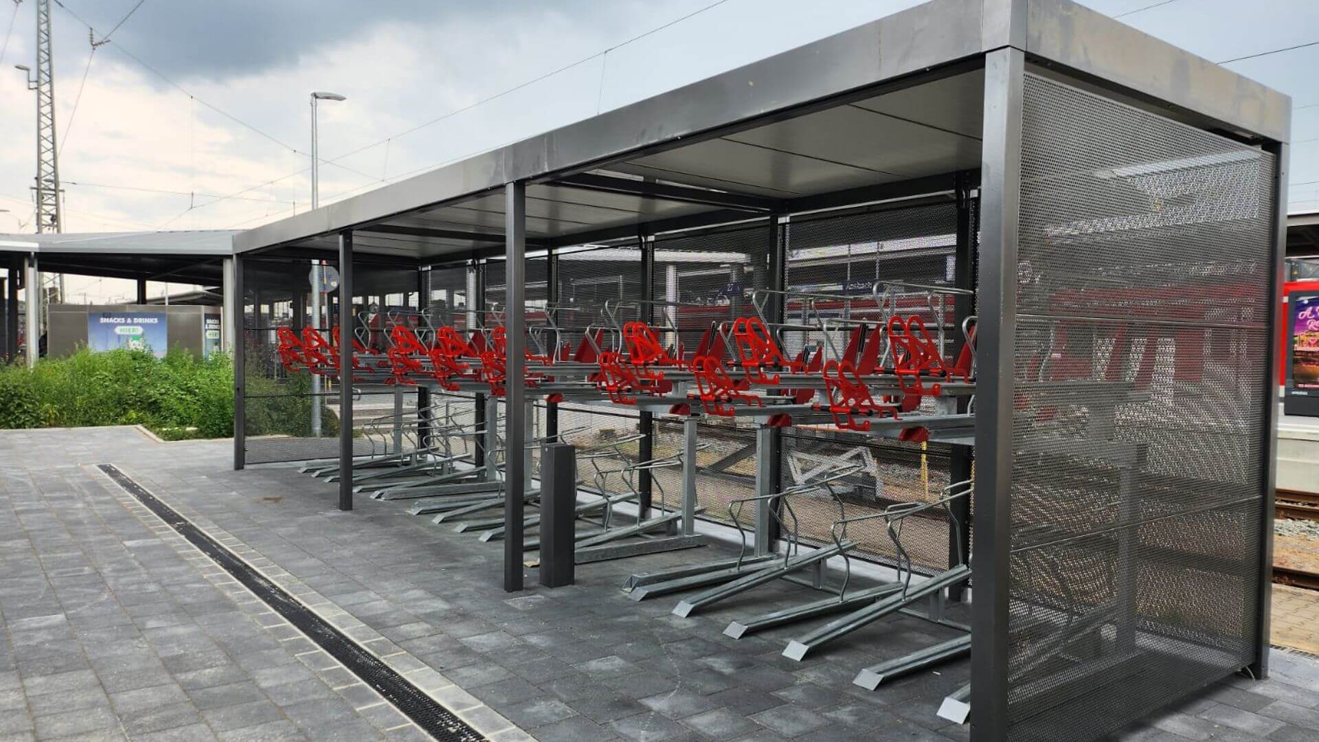  Neue Fahrradparkanlage in Ansbach