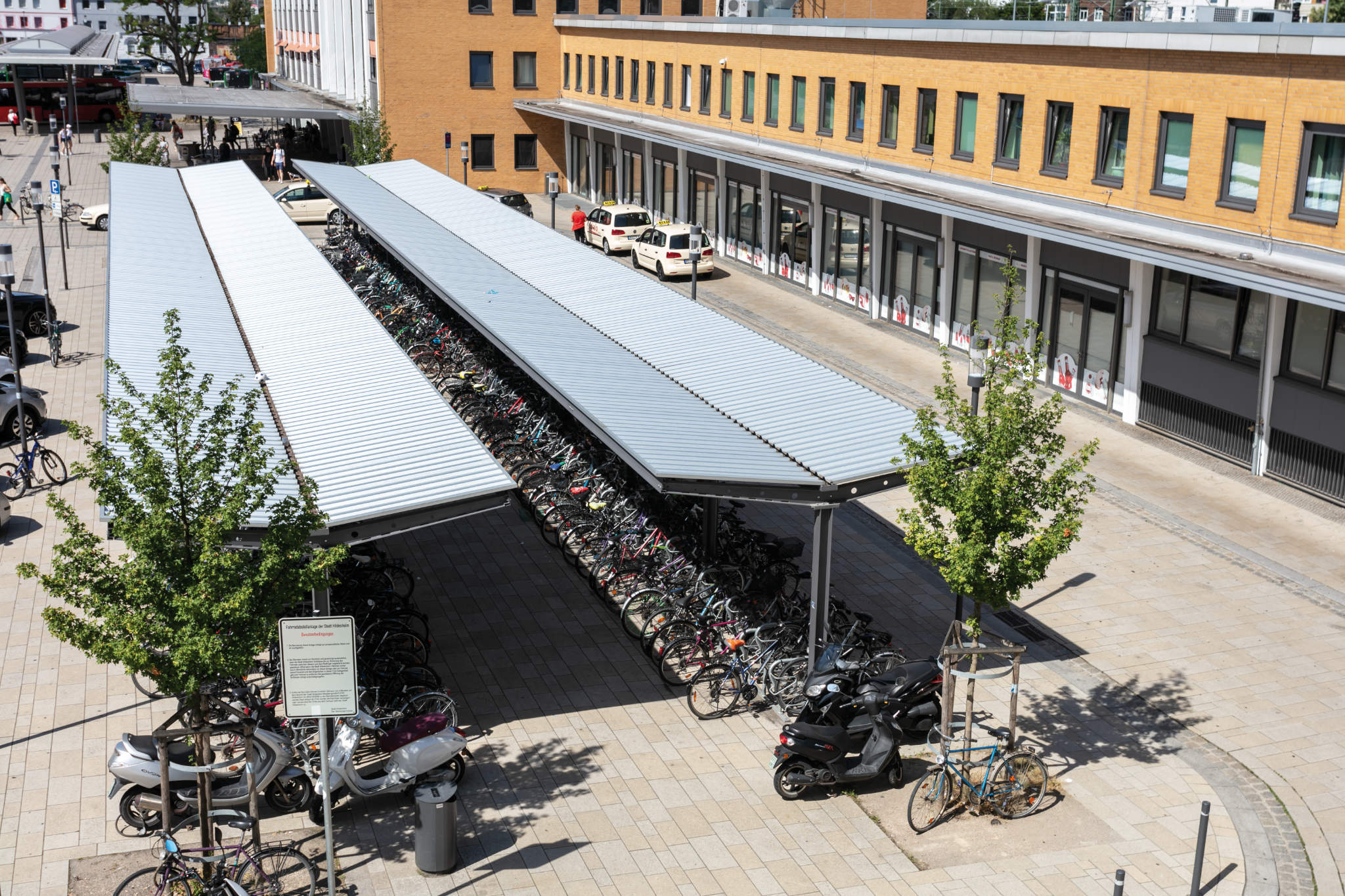 Fahrradüberdachung DOMINO Fahrradüberdachungen - DOMINO