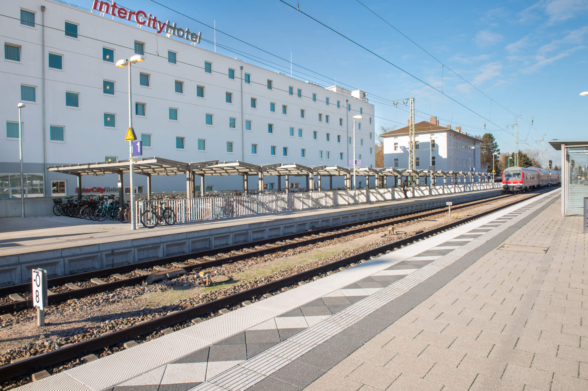 Fahrradüberdachung DOMINO Fahrradüberdachungen - DOMINO