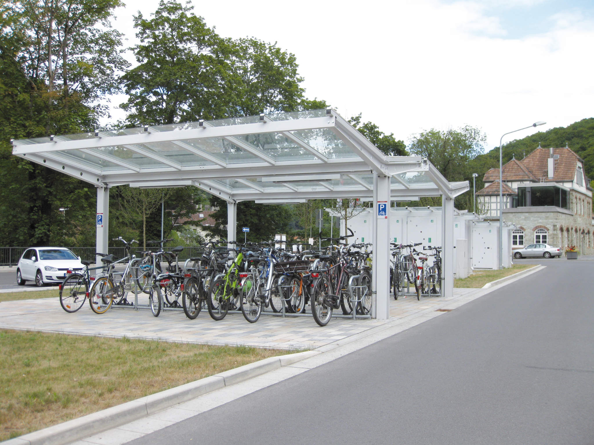 Fahrradüberdachung DOMINO Fahrradüberdachungen - DOMINO