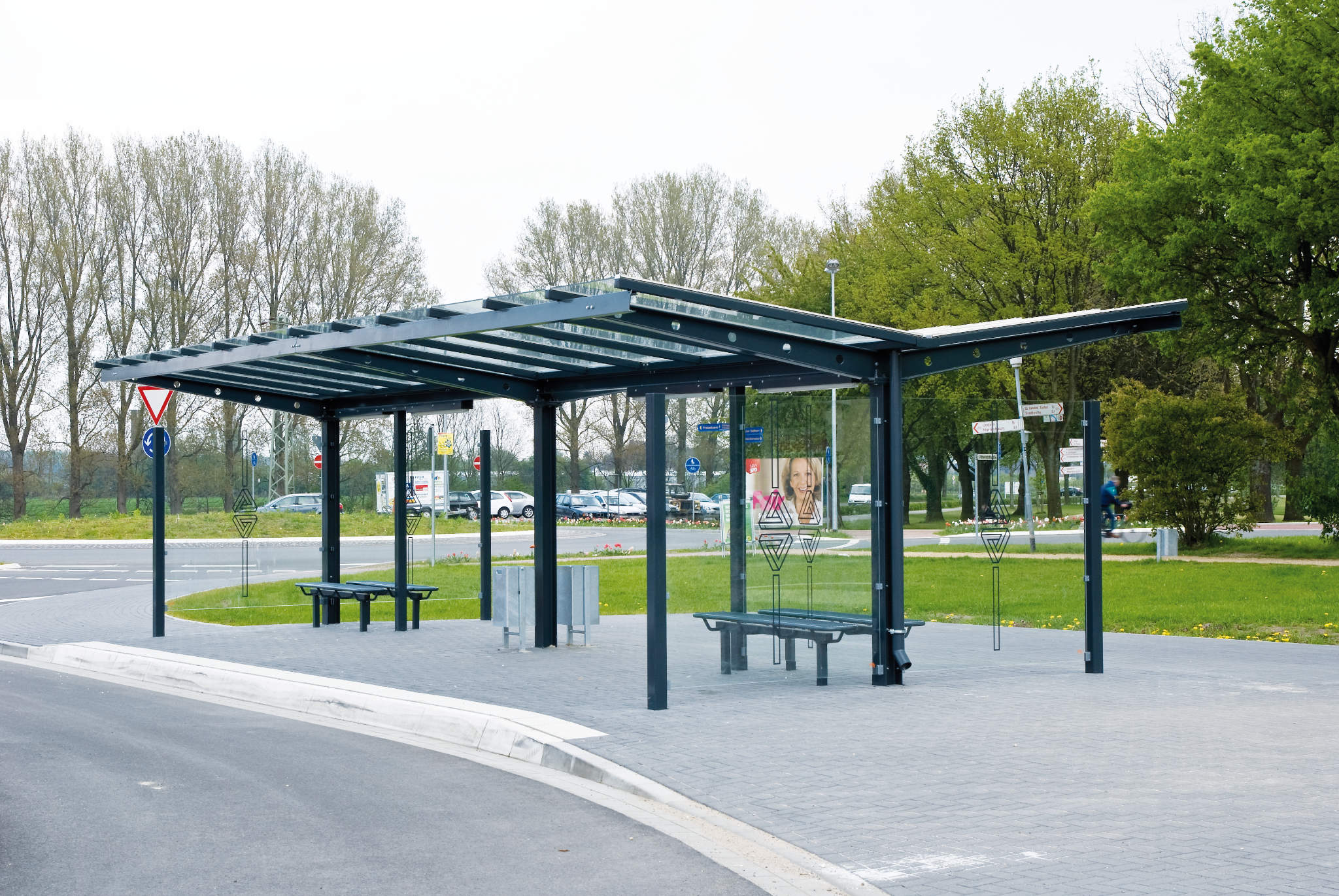 Fahrgastunterstände & Wartehallen - DOMINO