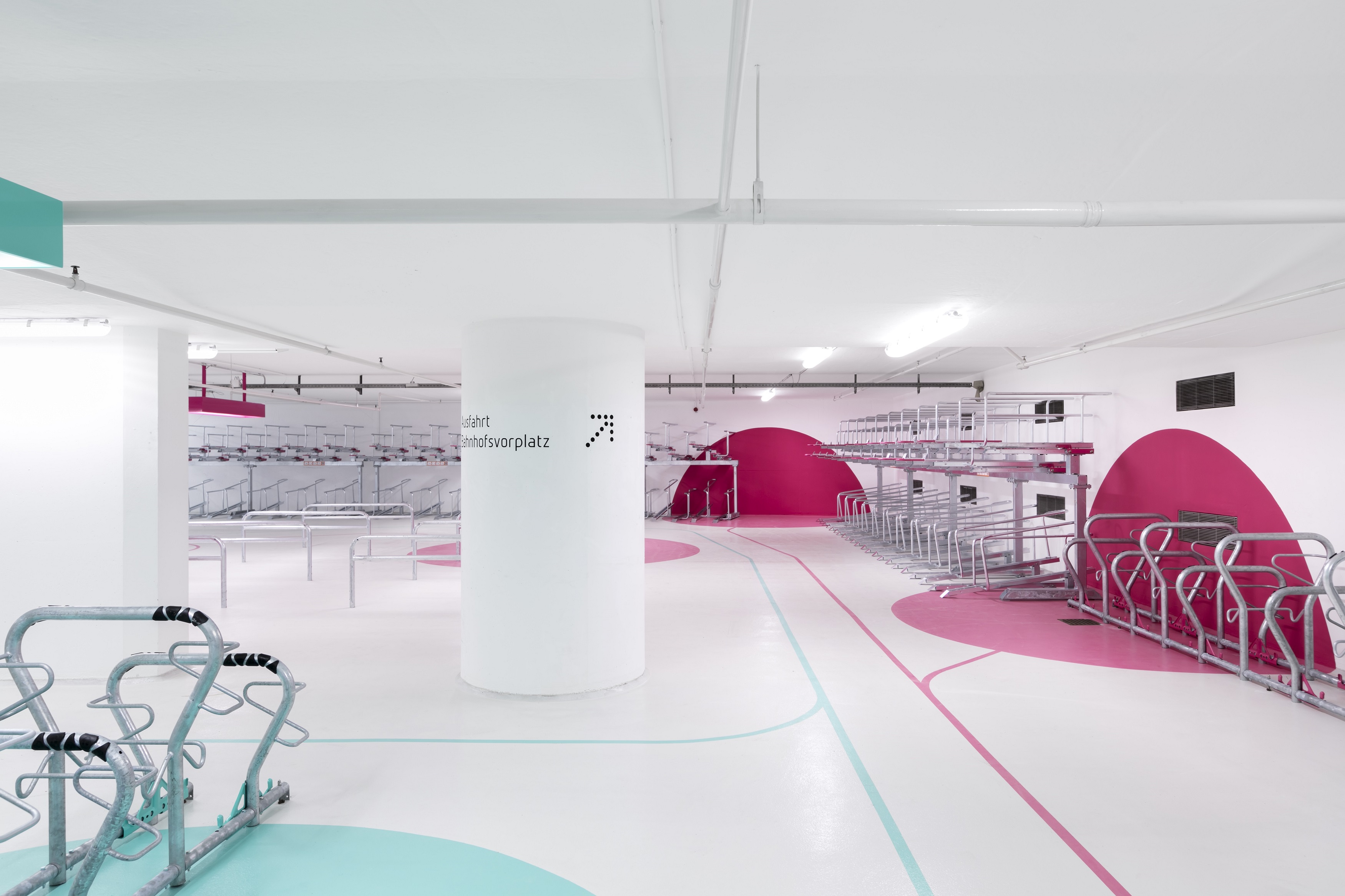 Beta-XXL, Doppelstockparker Anlehnbügel Anlehnbügel - BETA-XXL