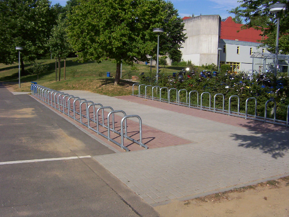 Fahrradparker Fahrradständer BETA-BASIS CLASSICO Anlehnbügel - BETA-BASIS CLASSICO