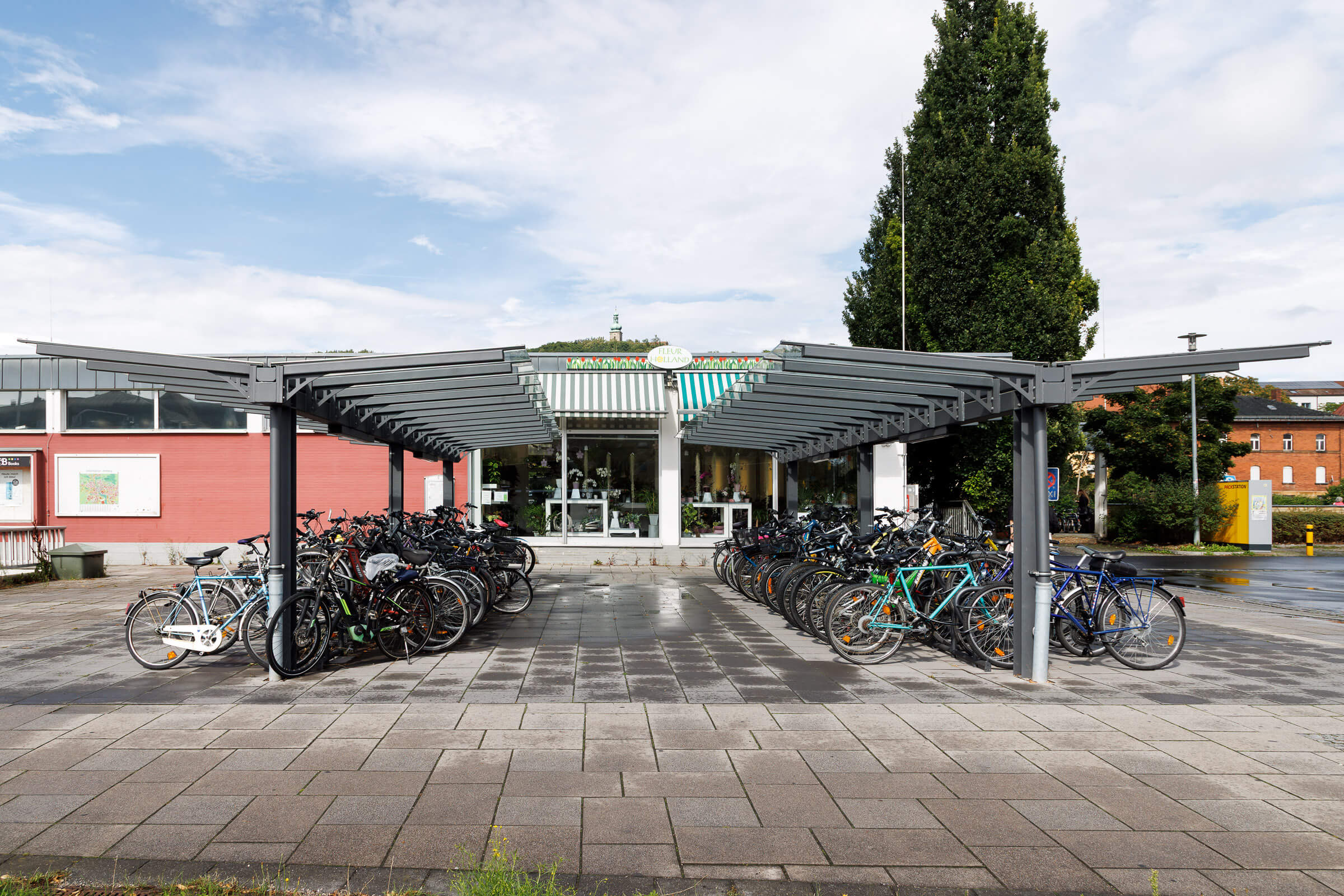 Fahrradüberdachung ATTRAVIA Fahrradüberdachungen - ATTRAVIA