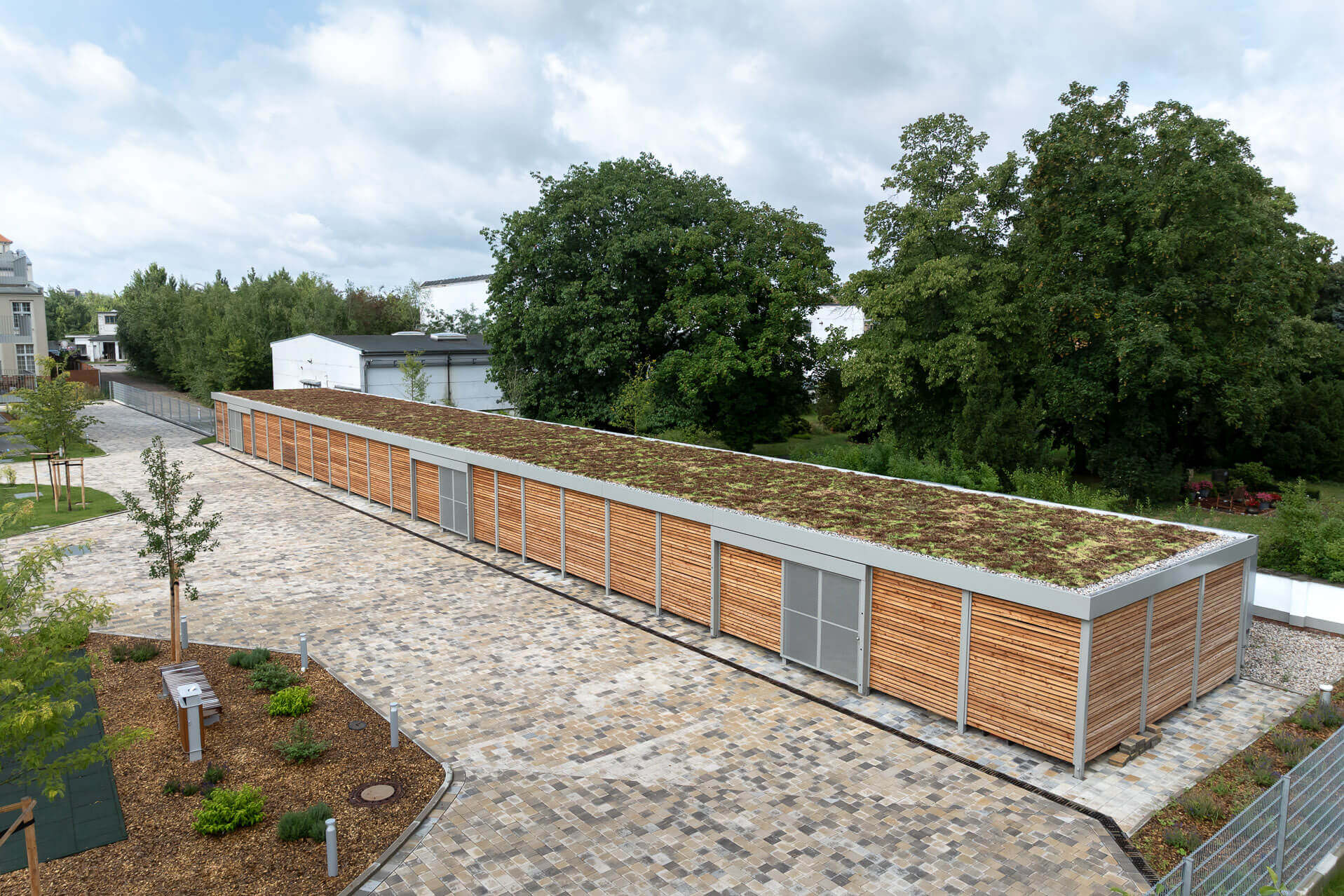 MULTIVARIA BIKE-HOSTEL Fahrradeinhausungen - MULTIVARIA BIKE-HOSTEL