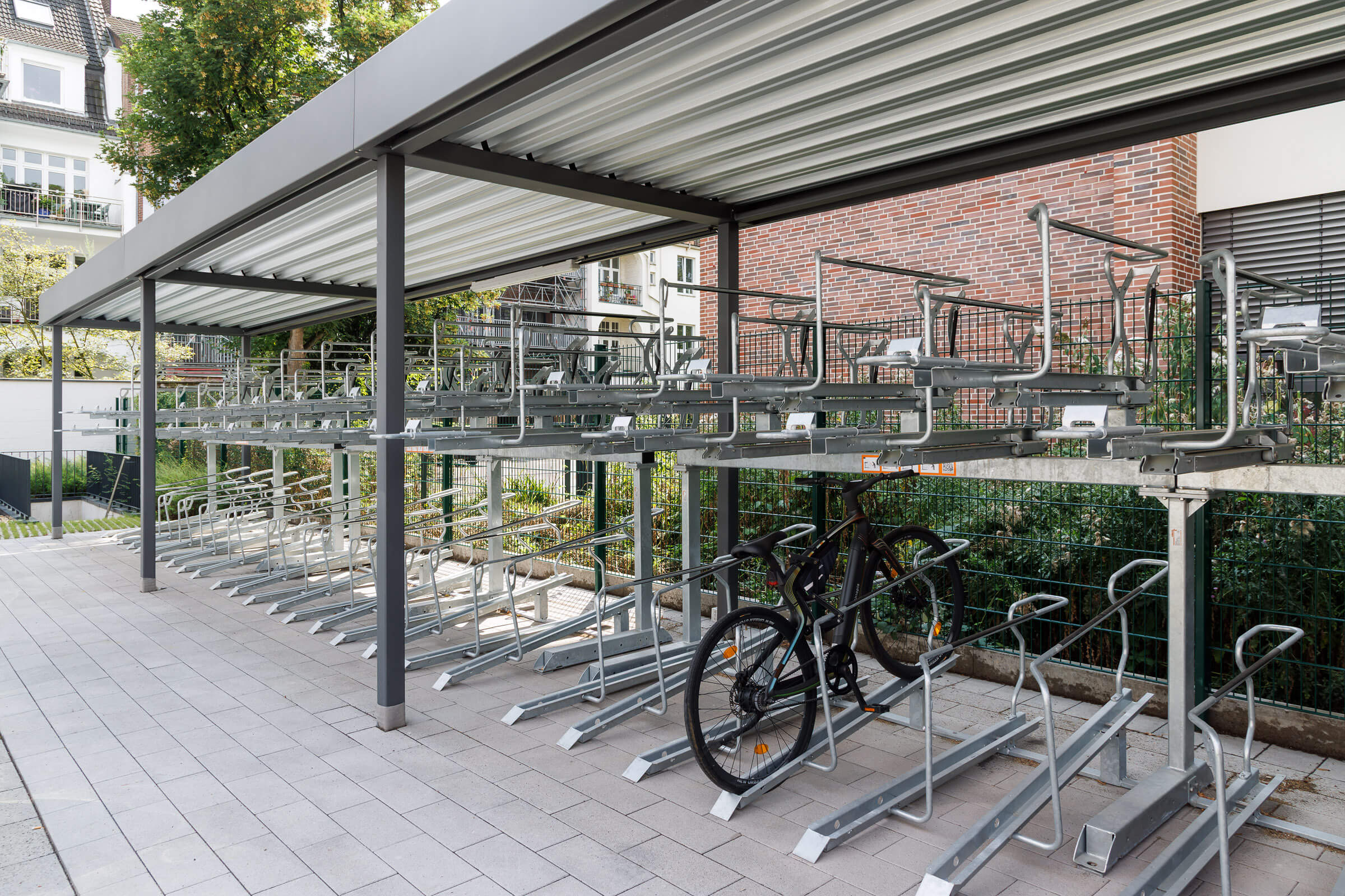 Fahrradunterstand MULTIVARIA mit Doppelstockparker Fahrradüberdachungen - MULTIVARIA