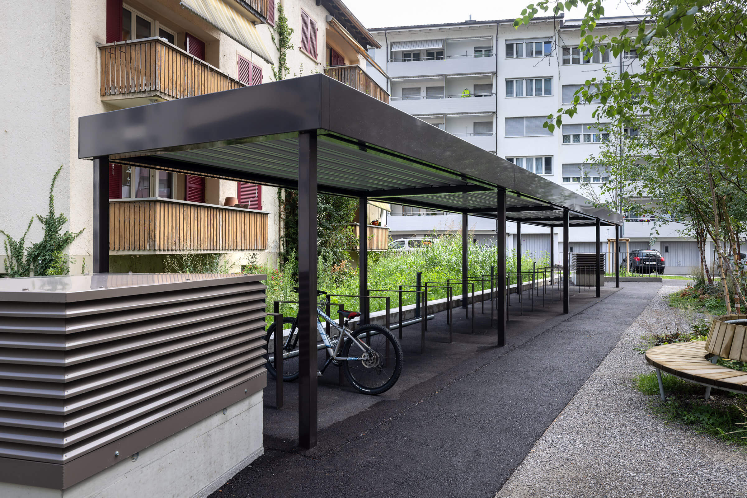 Fahrradunterstand MULTIVARIA mit BETA XXL Fahrradüberdachungen - MULTIVARIA