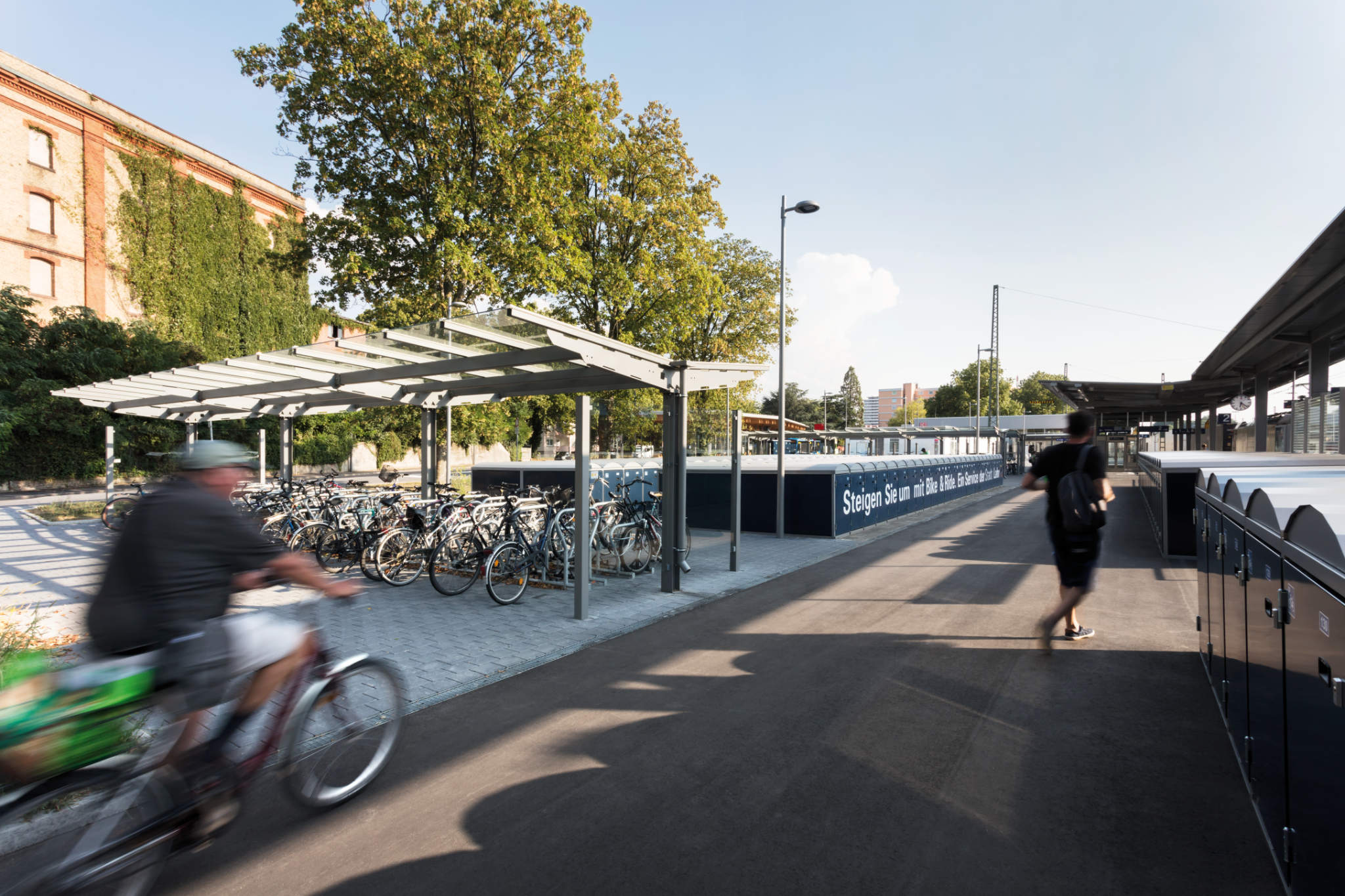 Fahrradüberdachung FAVORIA Fahrradüberdachungen - FAVORIA