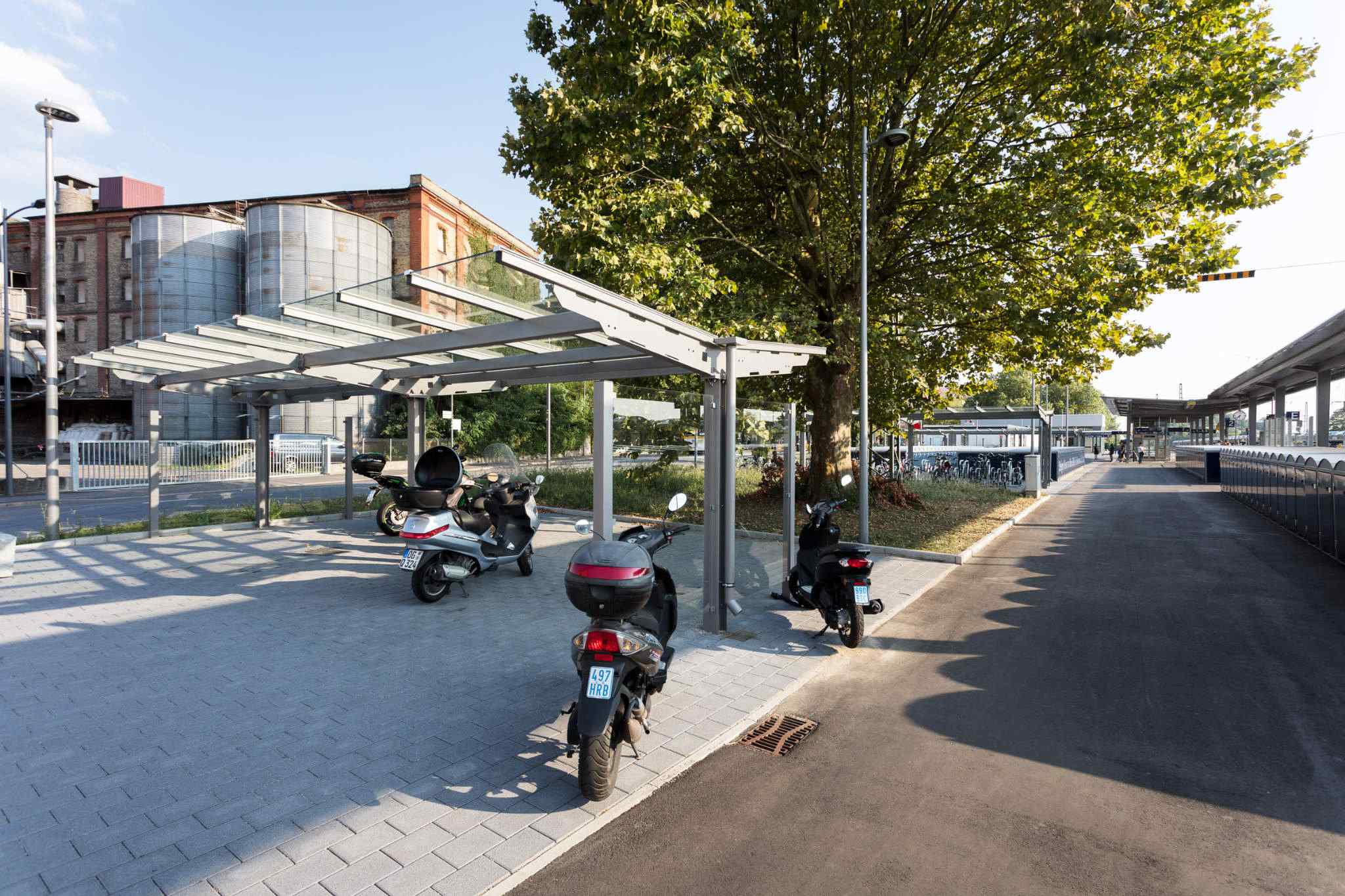 Fahrradüberdachung FAVORIA Fahrradüberdachungen - FAVORIA