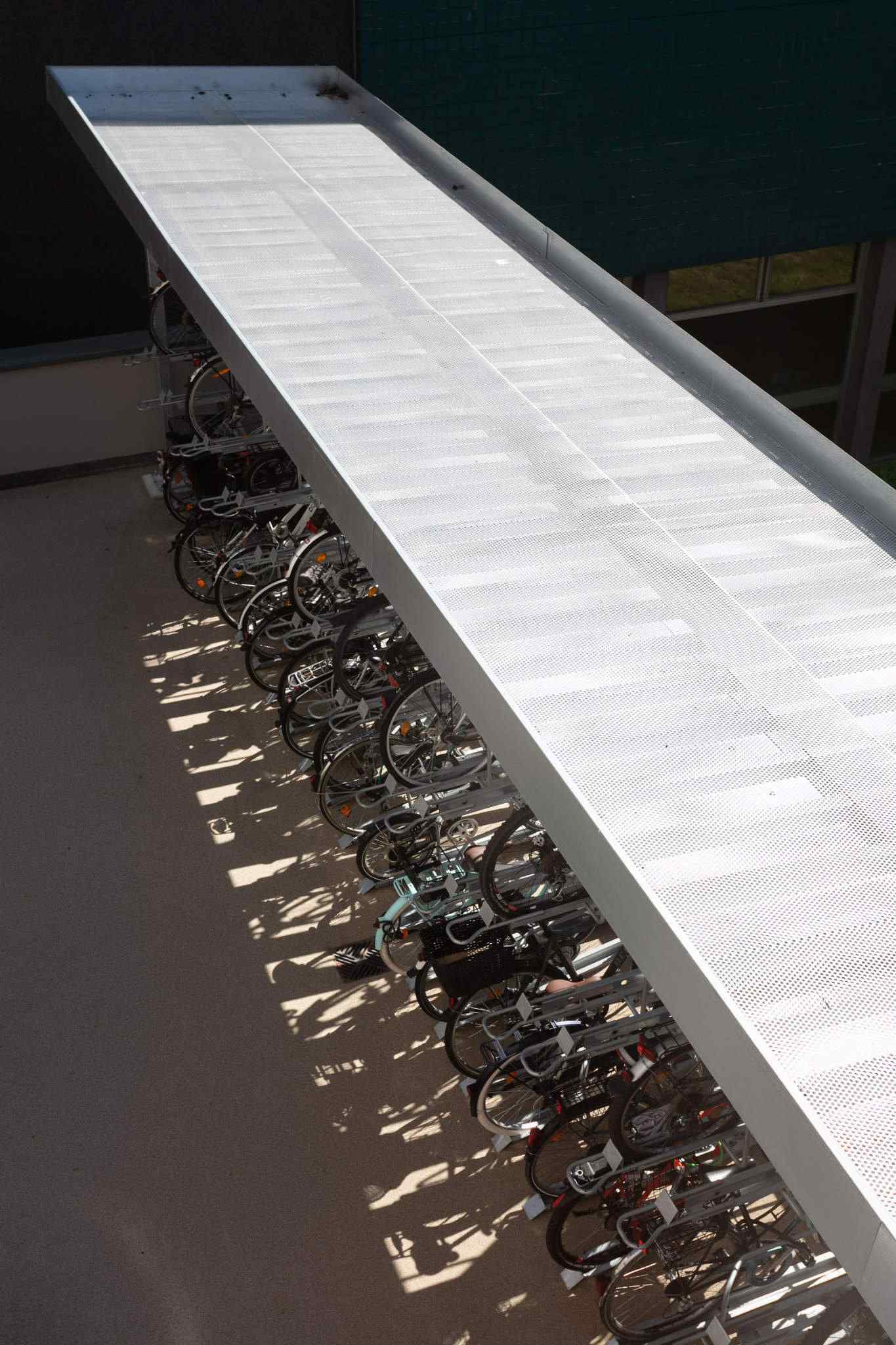 Fahrradüberdachungen - FLACH & GRÜN