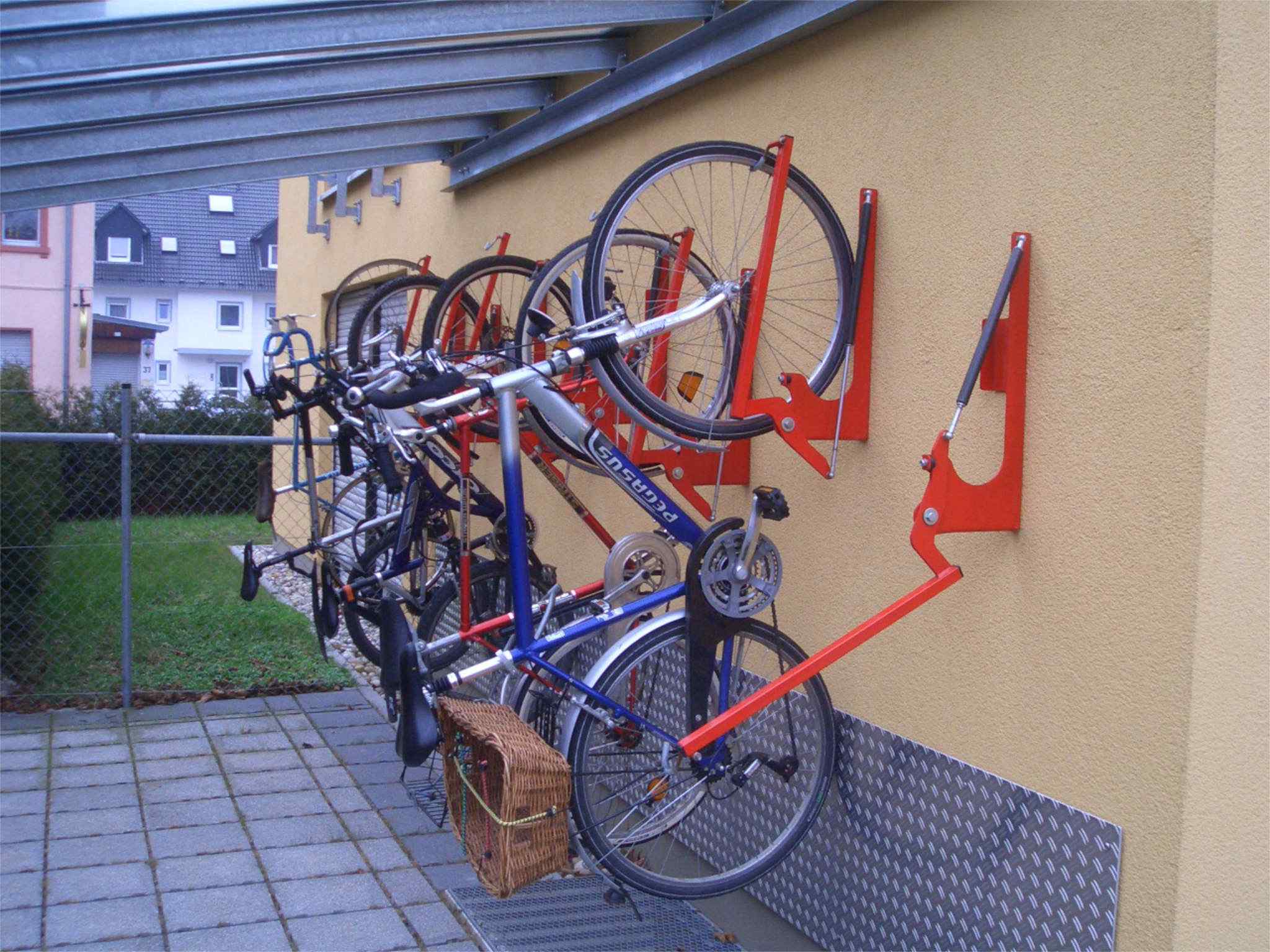 Fahrradständer LIFT Senkrechtparker - LIFT