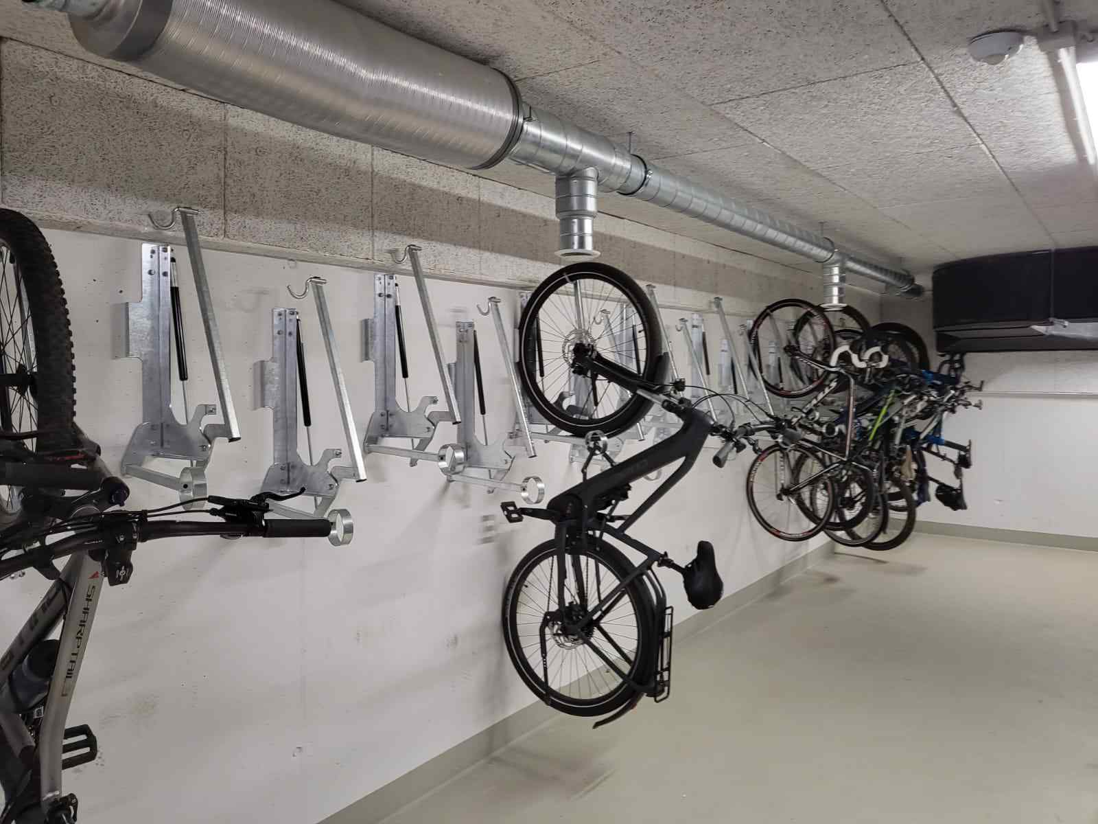 Fahrradständer LIFT Senkrechtparker - LIFT
