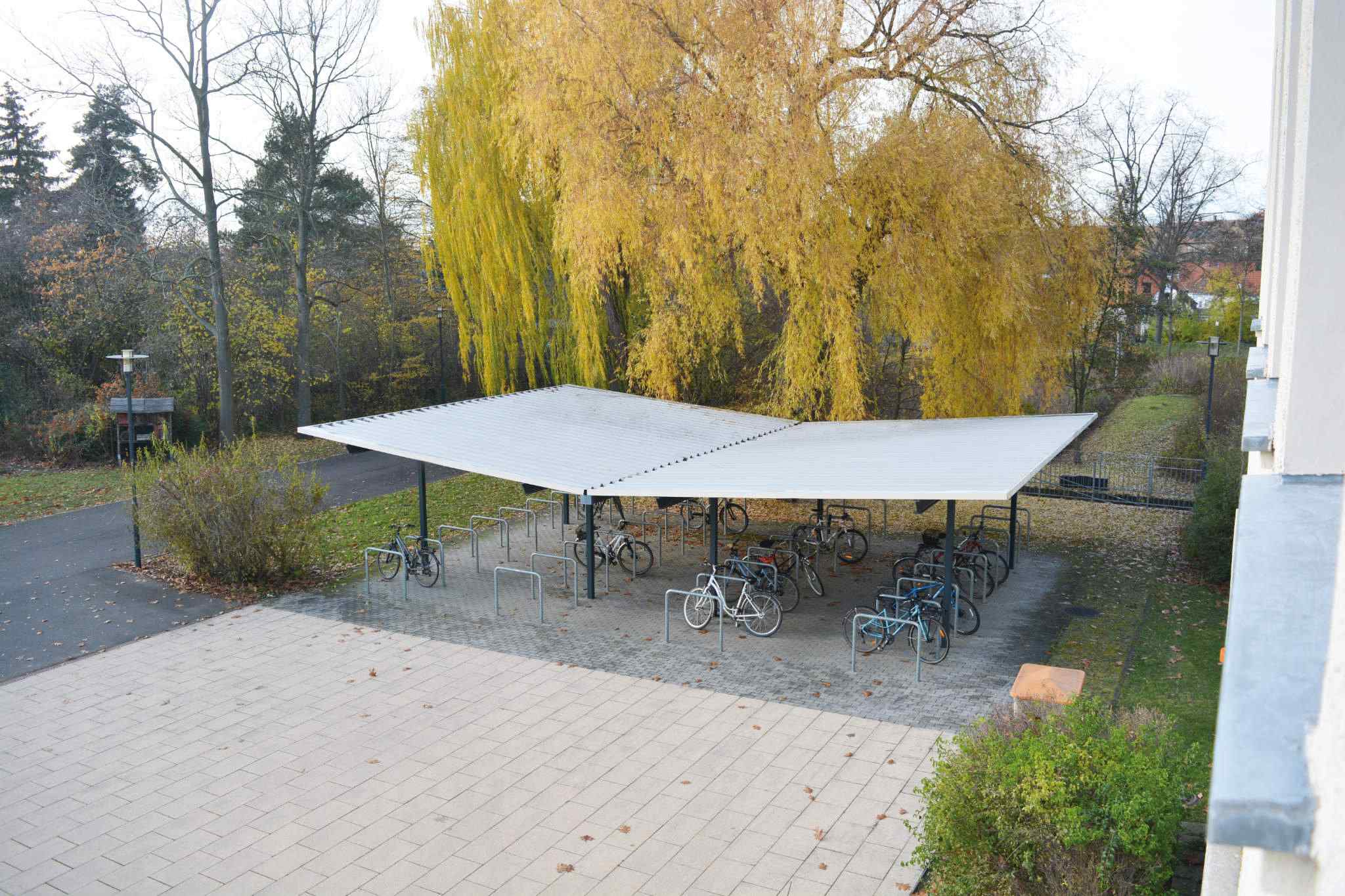 Fahrradüberdachungen - MAXDA