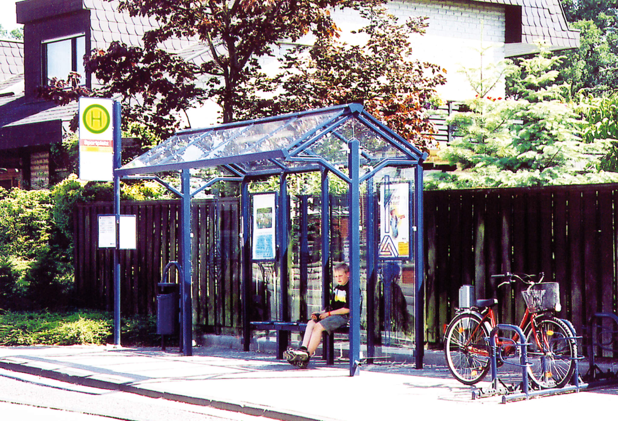 Fahrgastunterstände & Wartehallen - NOVA