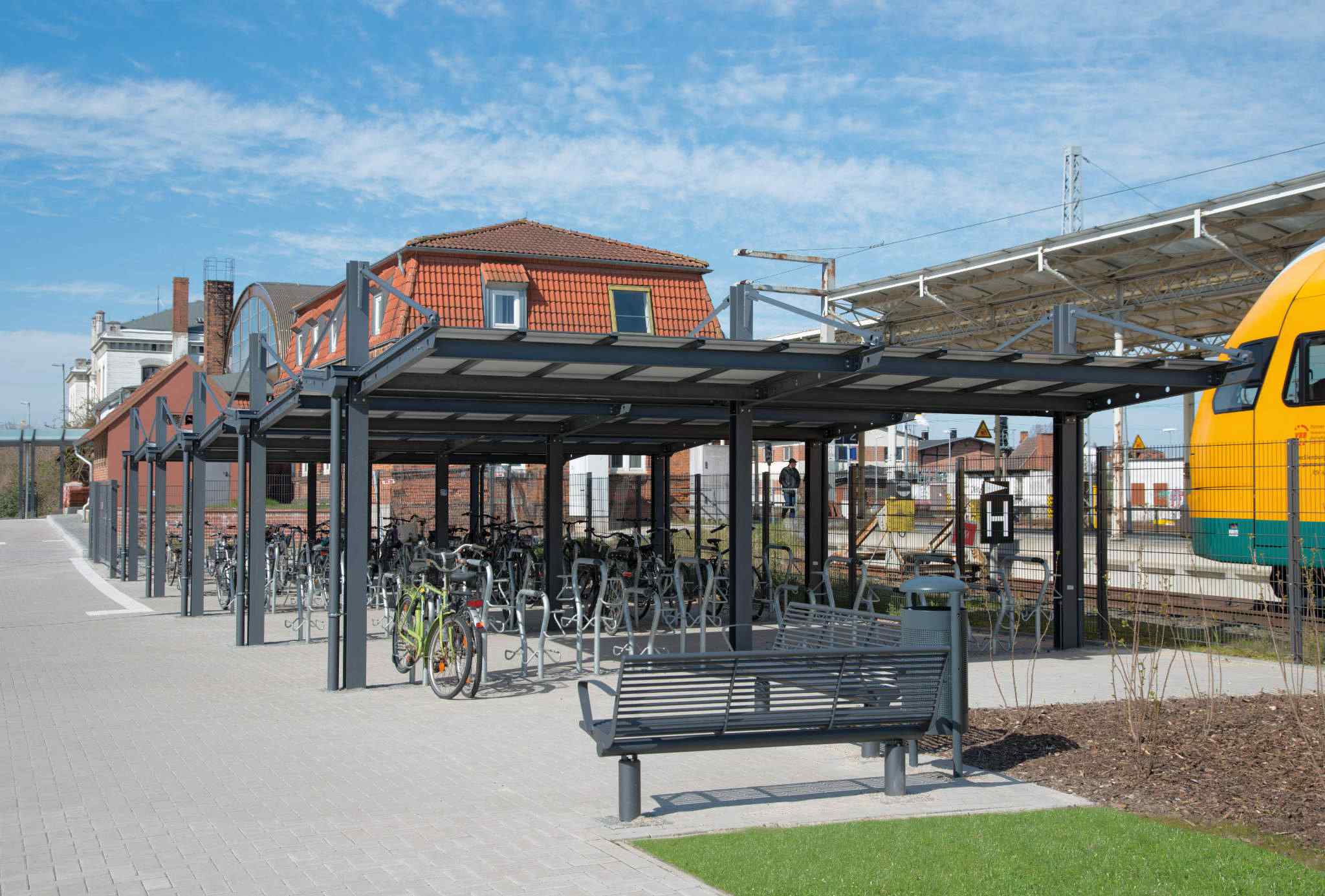 Fahrradüberdachungen - PYLON