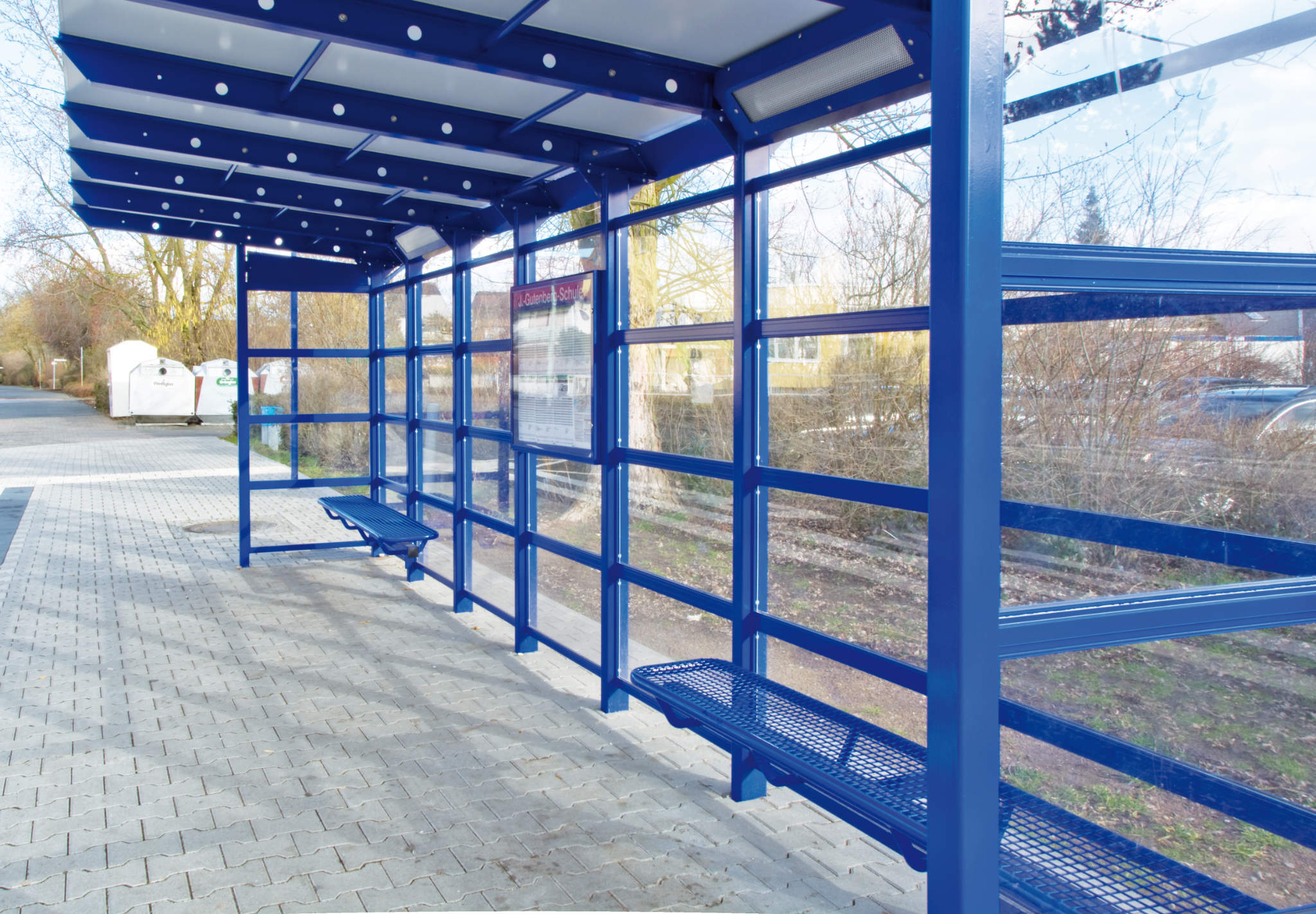 Fahrgastunterstände & Wartehallen - QUATTURA