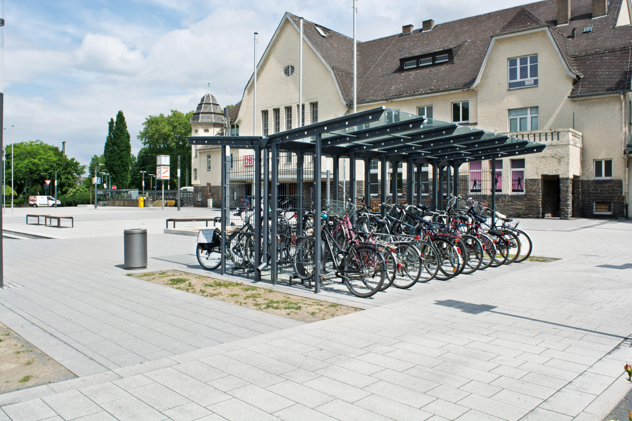 Fahrradüberdachung QUATTURA Fahrradüberdachungen - QUATTURA