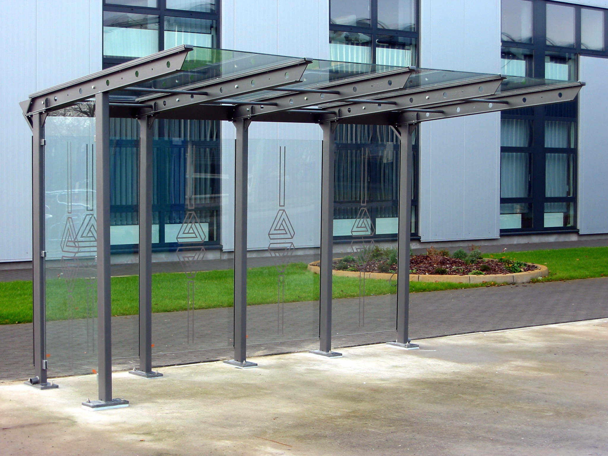 Freiflächenüberdachungen - QUATTURA