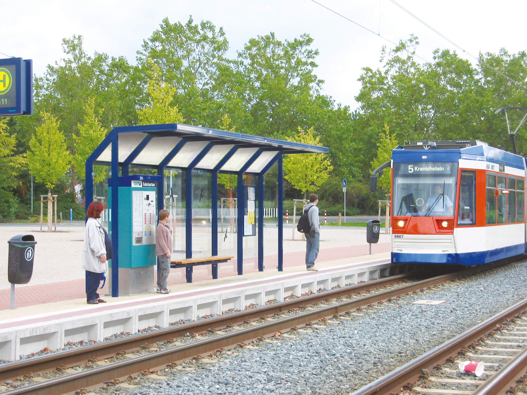 Fahrgastunterstände & Wartehallen - RATIO