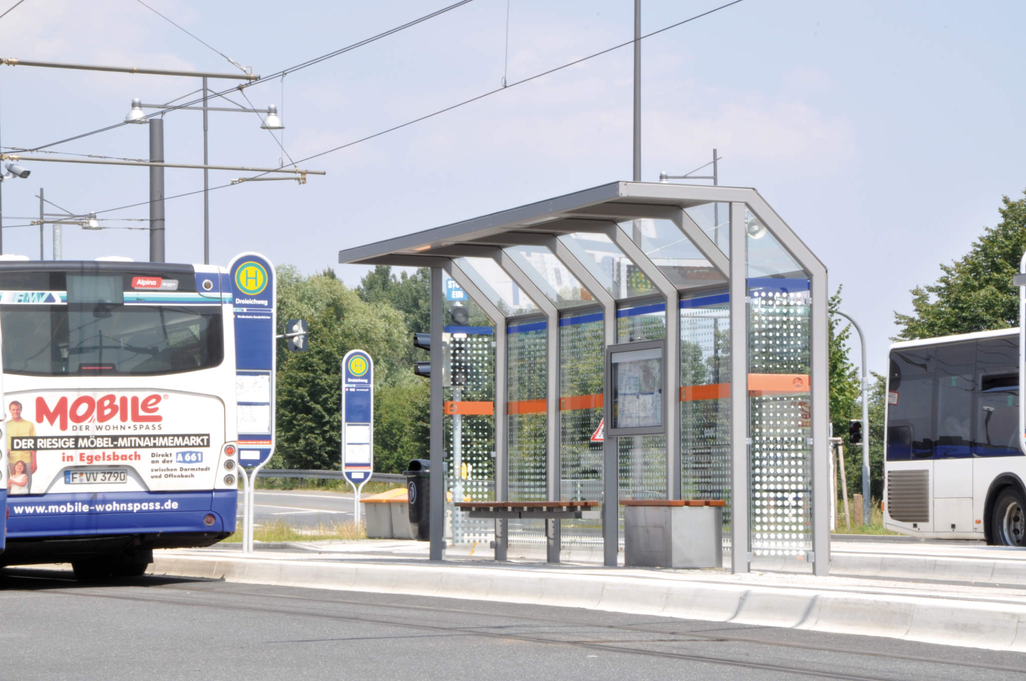 Fahrgastunterstände & Wartehallen - RATIO