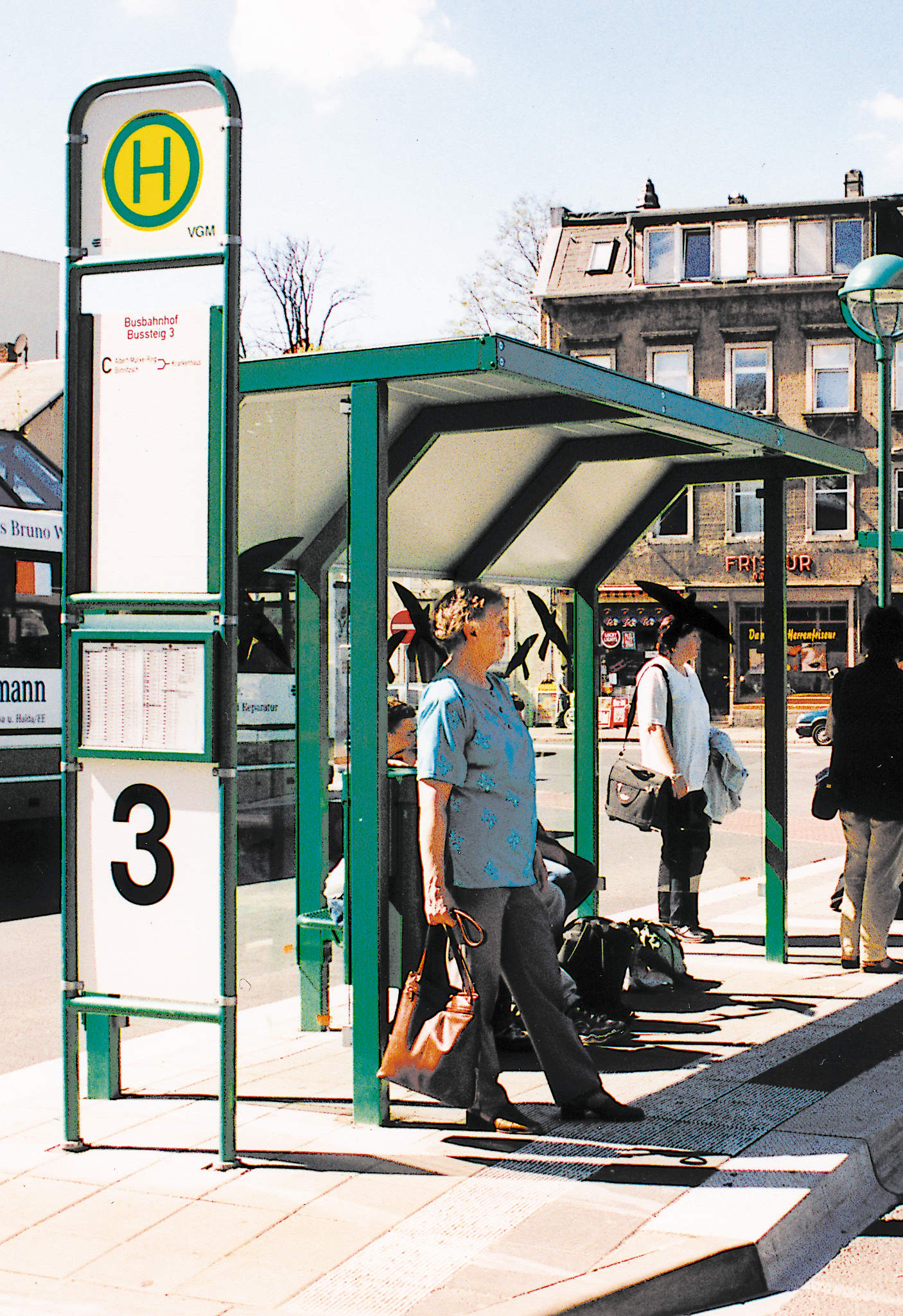 Fahrgastunterstände & Wartehallen - RATIO