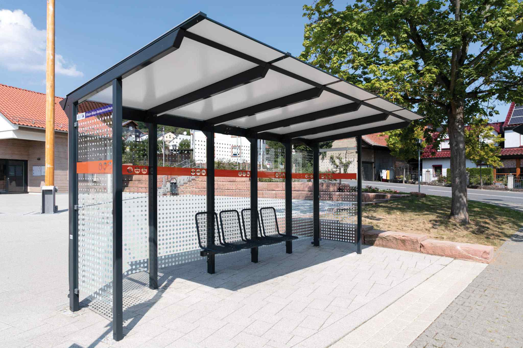 Fahrgastunterstände & Wartehallen - SEDURA