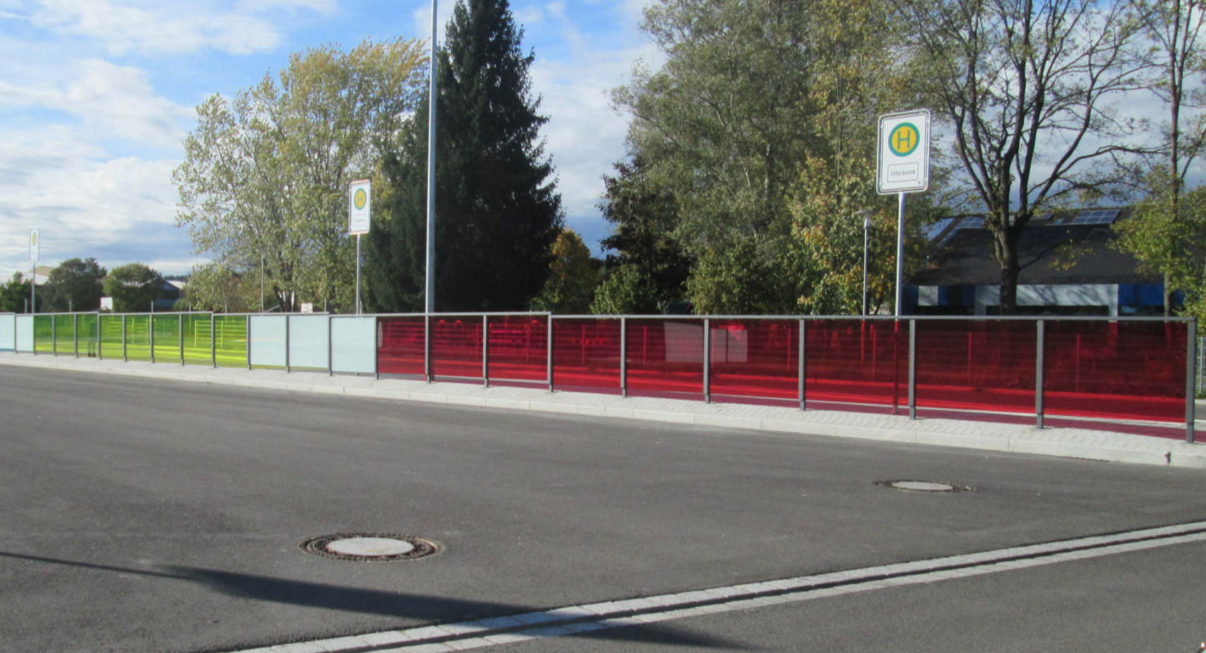 Fahrgastunterstände & Wartehallen - SPRITZSCHUTZ