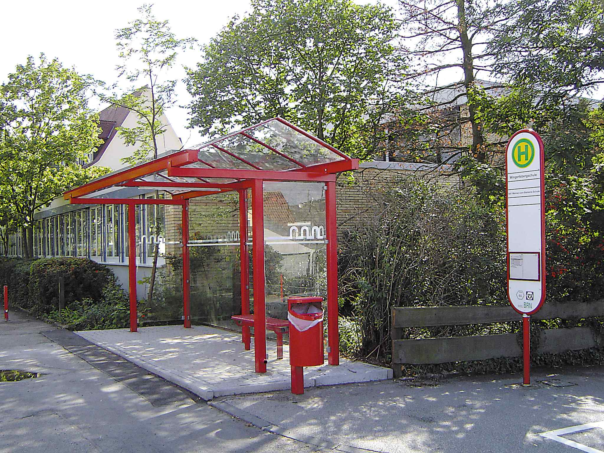 Fahrgastunterstände & Wartehallen - TG/FG