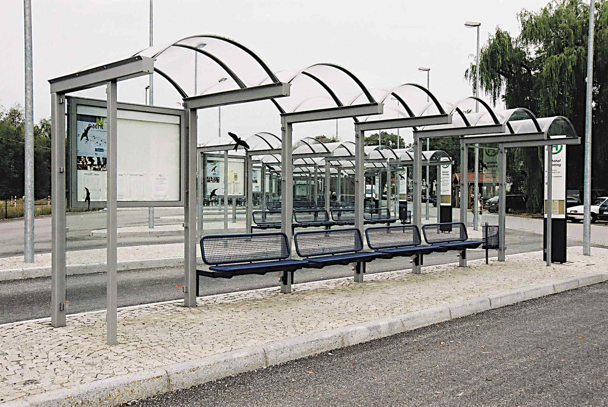 Fahrgastunterstände & Wartehallen - TG/FG