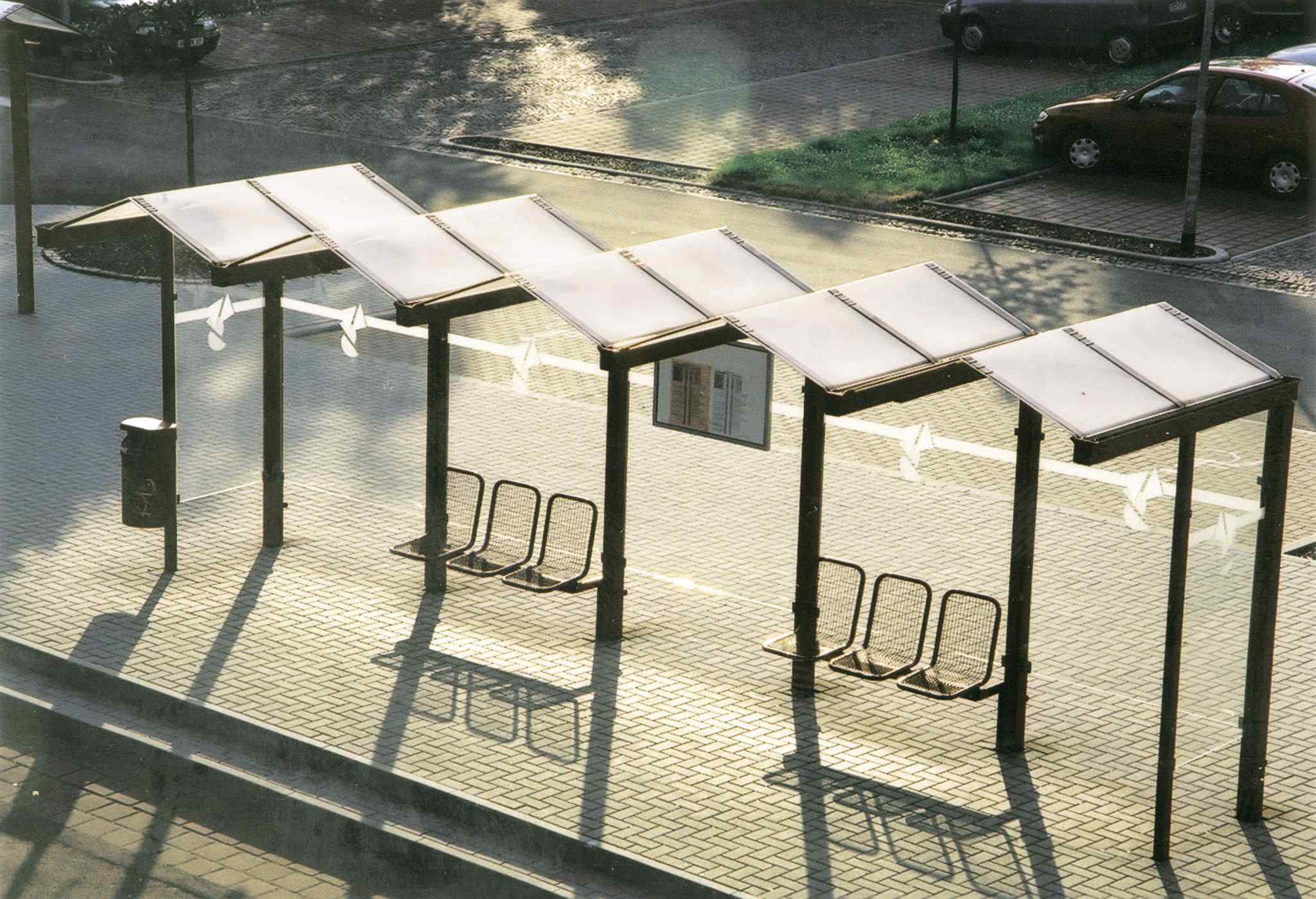 Fahrgastunterstände & Wartehallen - TG/FG