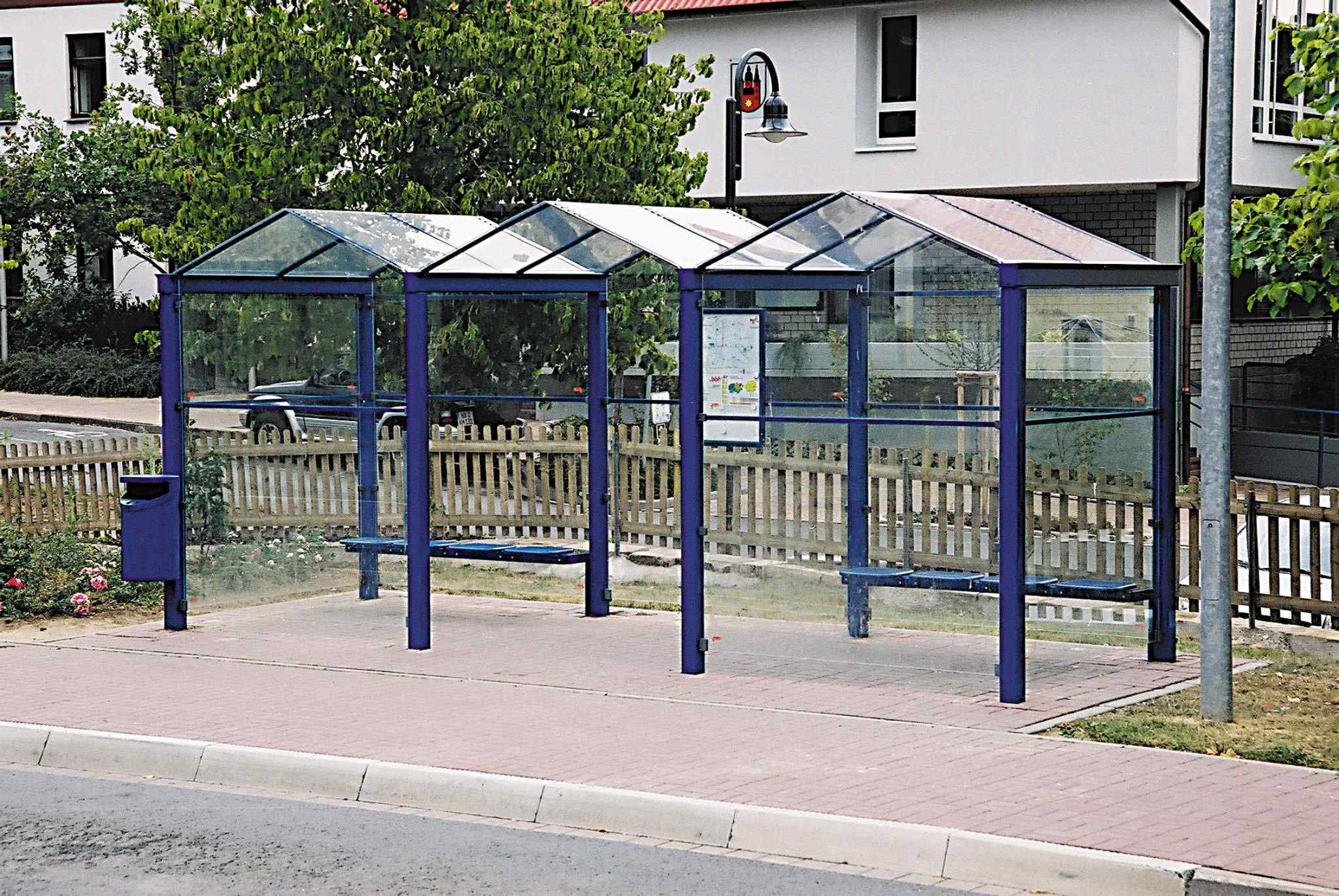 Fahrgastunterstände & Wartehallen - TG/FG