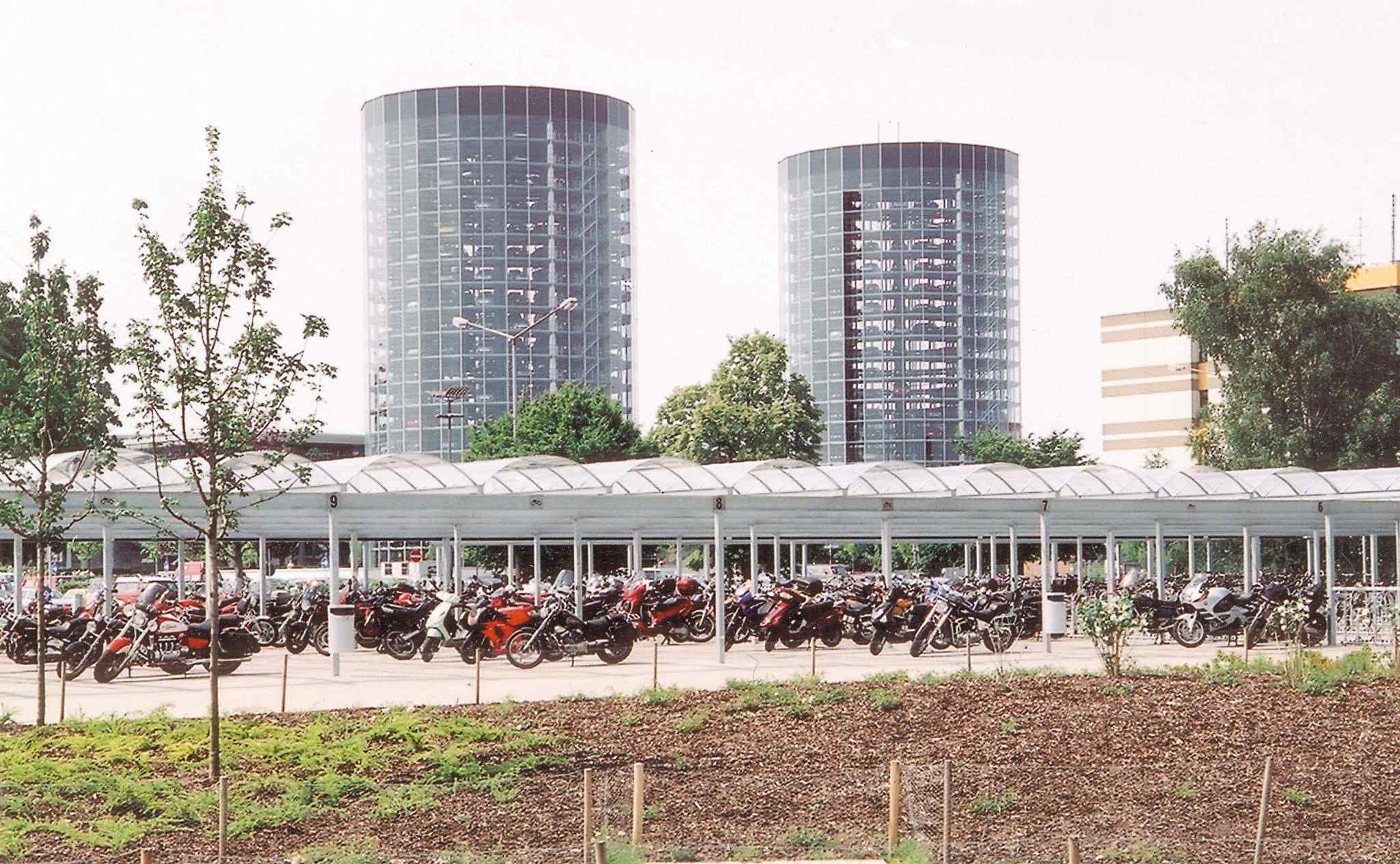 Fahrradüberdachungen - TG/FG