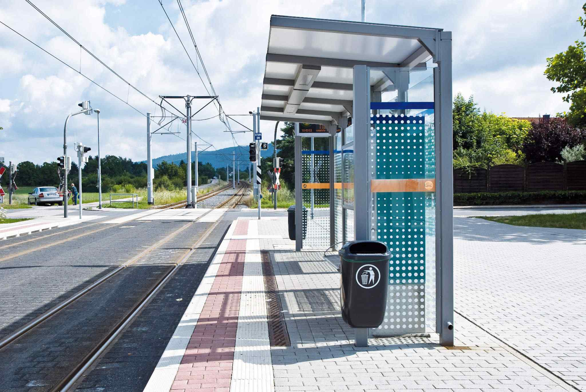 Fahrgastunterstände & Wartehallen - TRAMSTOP
