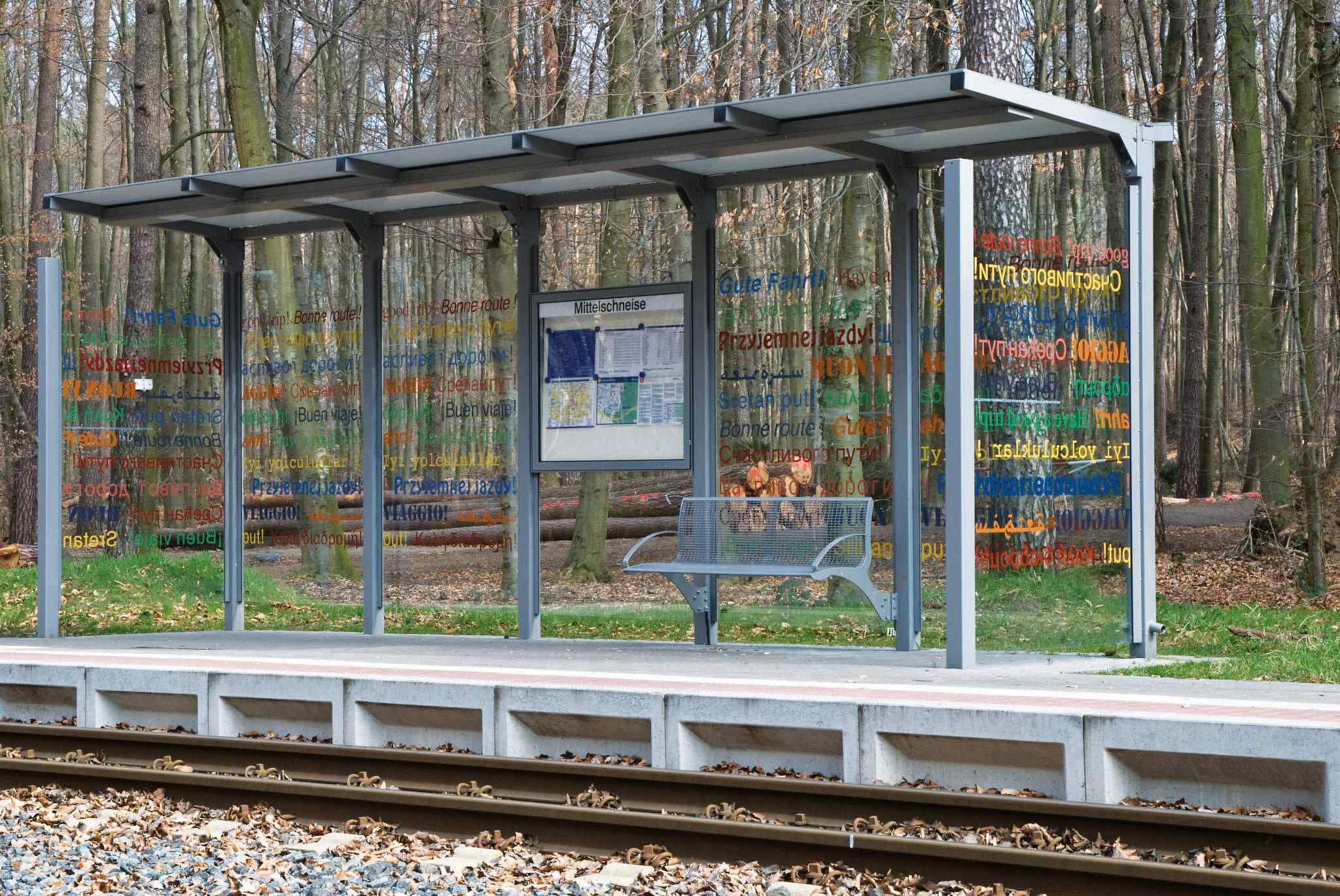 Fahrgastunterstände & Wartehallen - TRAMSTOP