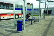 Fahrgastunterstände & Wartehallen - FAHRGASTZONEN