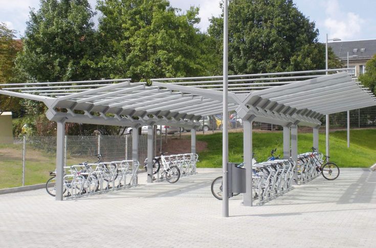 ELBA Fahrradüberdachung – Stilvolles Design mit flexibler Anpassbarkeit und zuverlässigem Wetterschutz