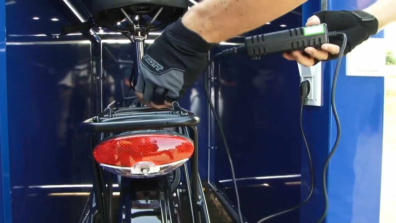 ARETUS mit Energiesäule